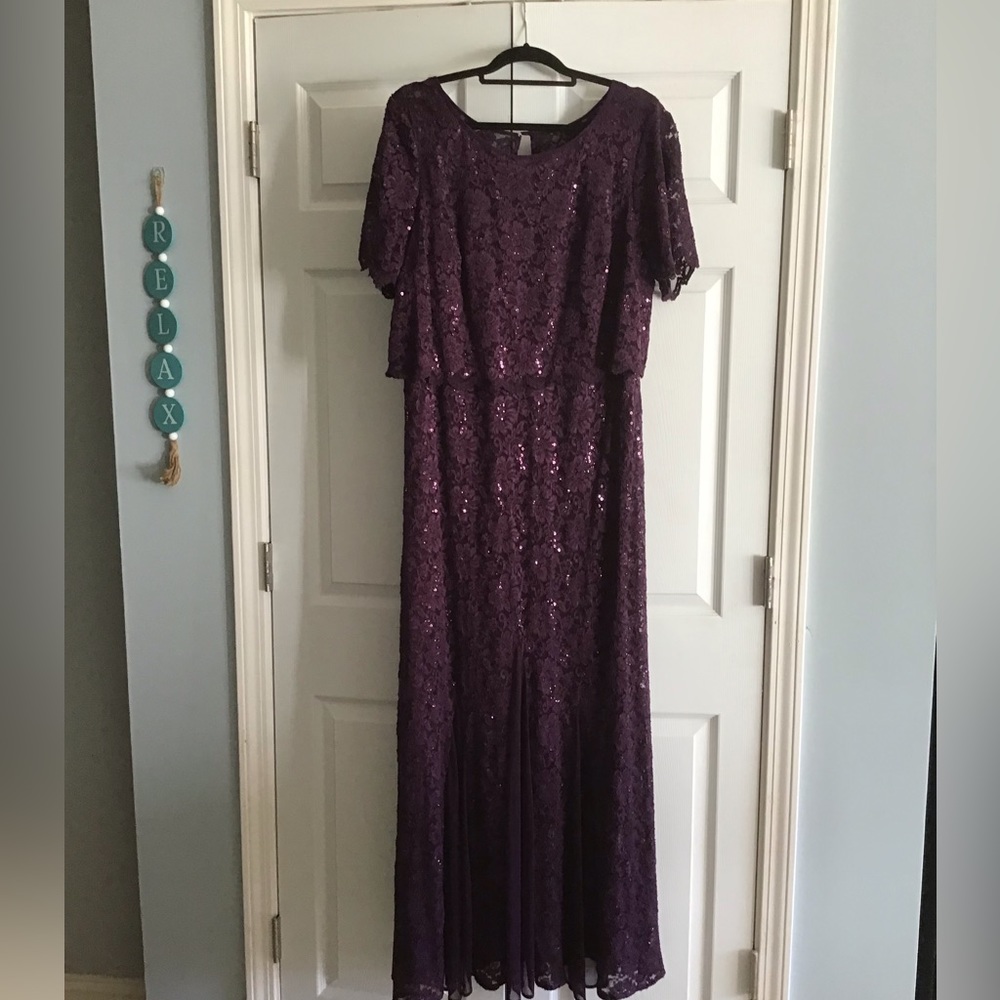 RM Richards Formal Gown Size 16W - Worn Only Once!